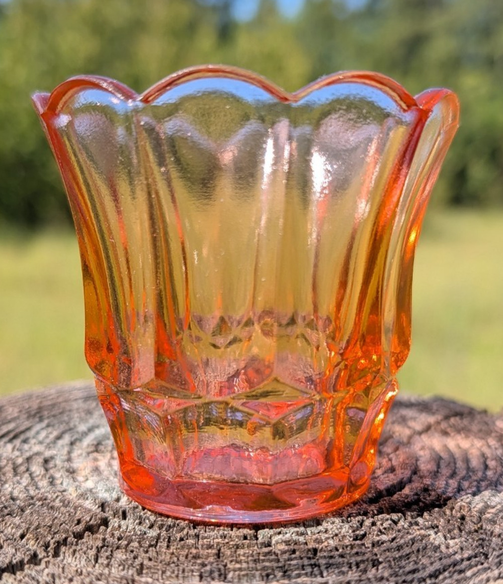 Pink Pressed Glass Rose Bowl Bud Vase Fluted Scalloped Rim 2 3/4" Vintage